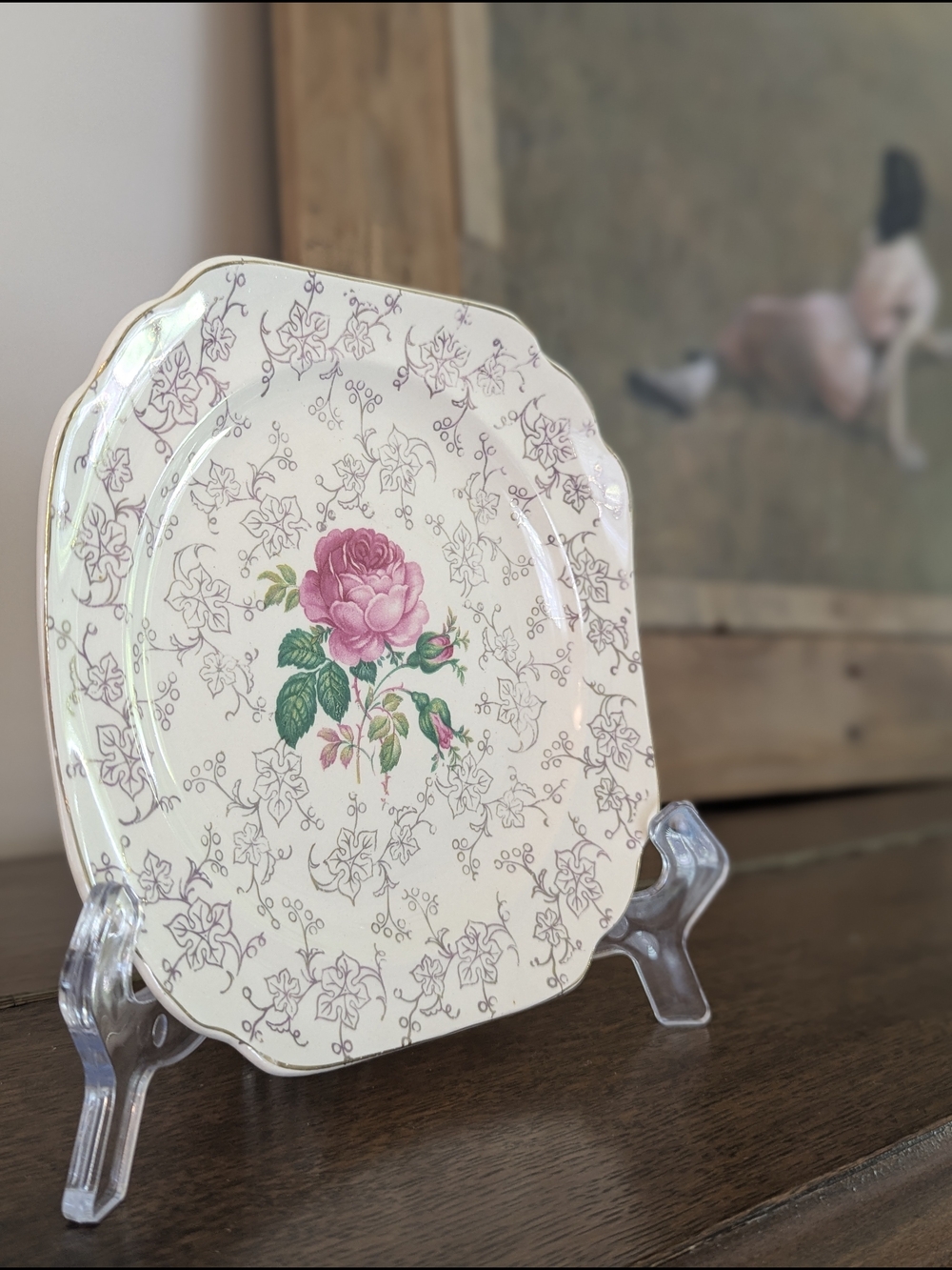 Decorative Pink Rose Ceramic Plate - Classic Floral Design